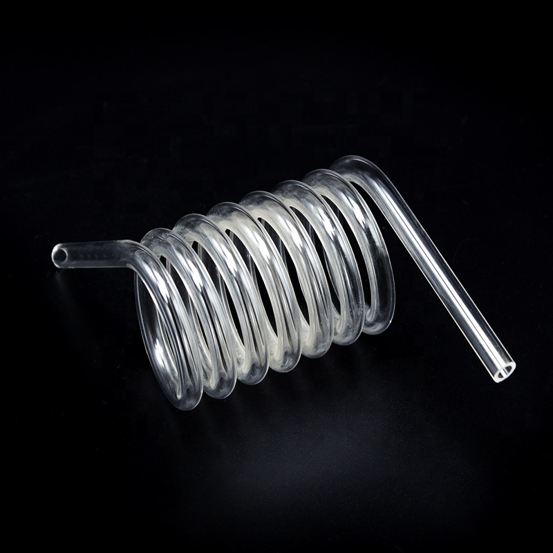 螺旋状の石英チューブ